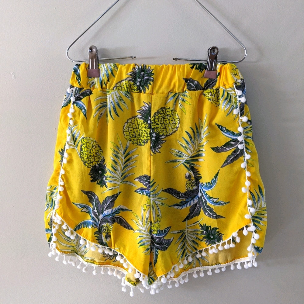 Tropical Print High-Waisted Shorts